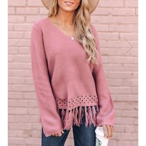 **SOLD** Pink lily sweater NEW